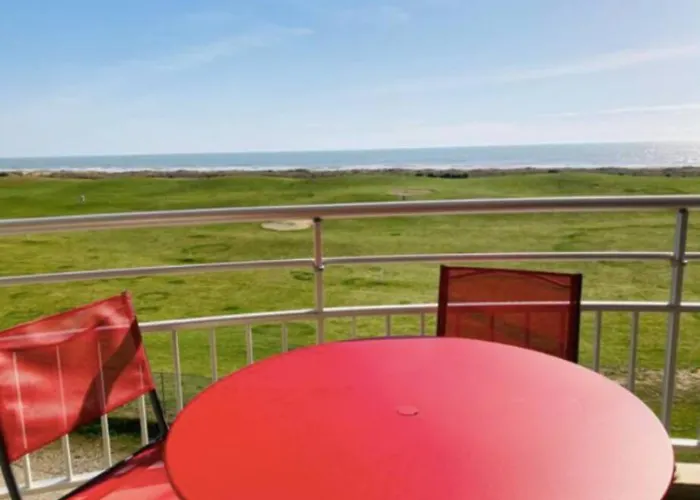 Vue Avec Piscine סן ז'אן דה מון